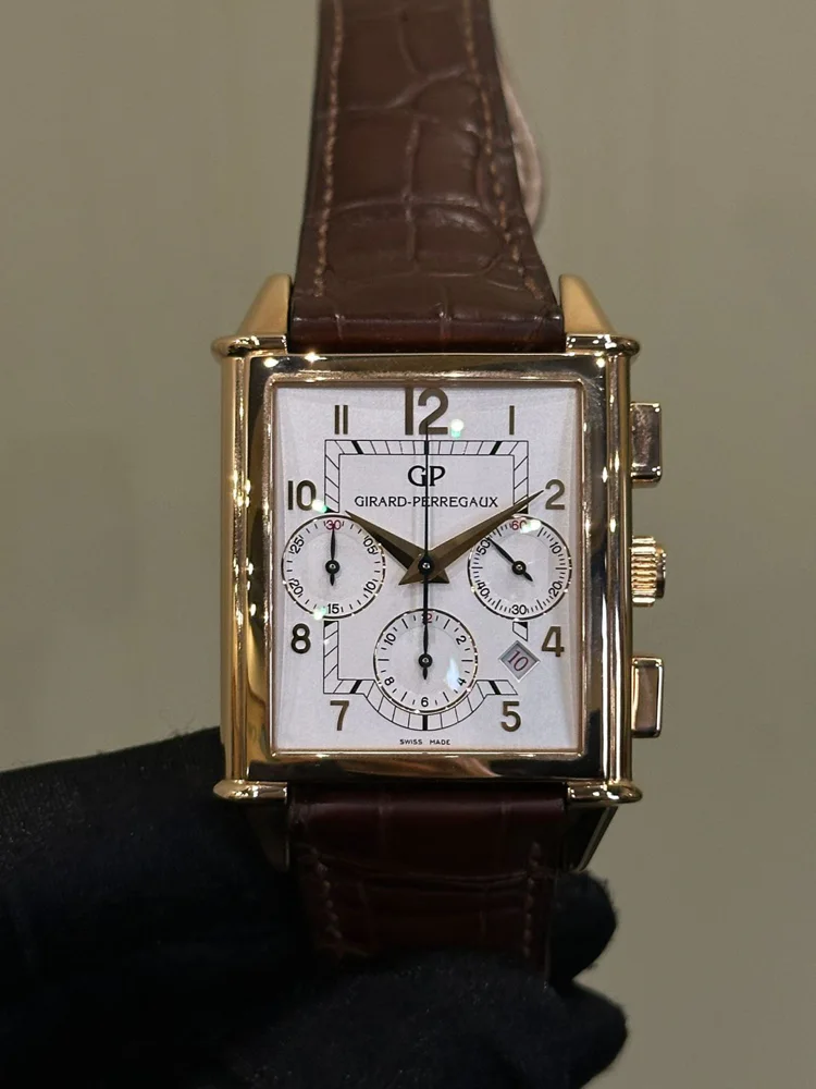 Girard Perregaux Vintage 1945 25840